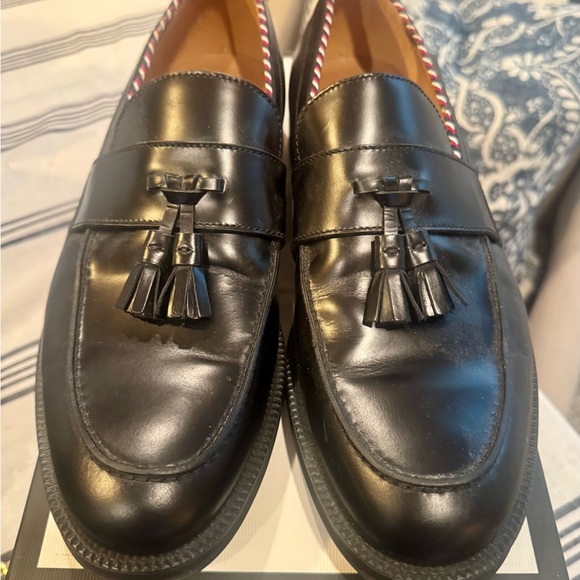 NiB Gucci Loafers with tassels and B/R/B detail in Black - Picture 2 of 13